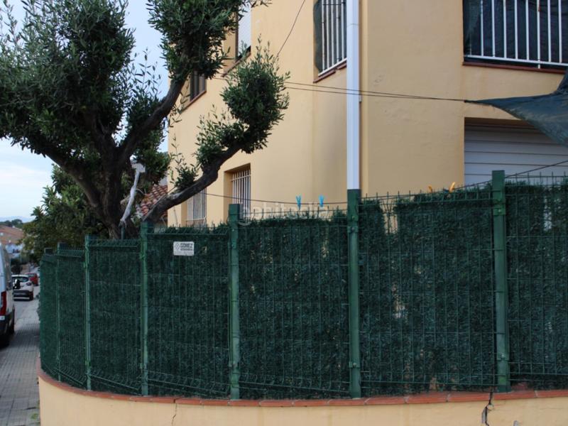 Foto 0023d3b4-fd6b-44b9-a0f3-9b7c1d4036da. Casa en calle montseny-vul. 26 casa en venta en la bisbal dempordà en Forallac