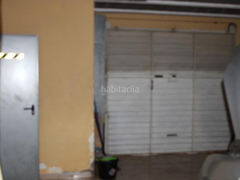 Foto d8dafbeb-0876-427e-aa40-b79af6f8f726. Casa en calle montseny-vul. 26 casa en venta en la bisbal dempordà en Forallac