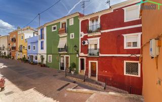 Pis  Carrer santa marta. Apartamento reformado cerca de la playa. villajoyosa alicante