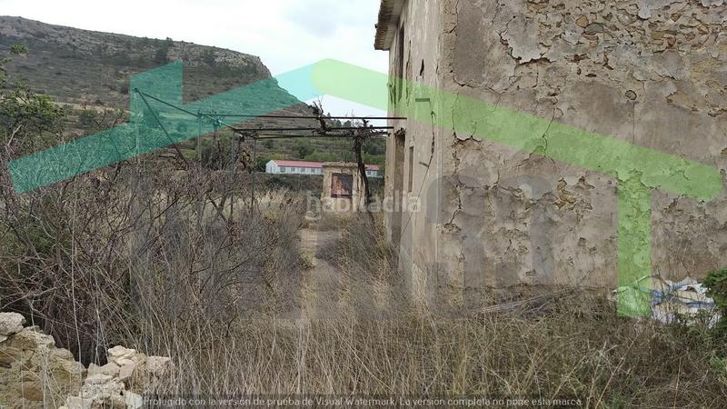 Foto 0288fc35-2457-4aad-8c52-319e44a4a448. Masía en Relleu