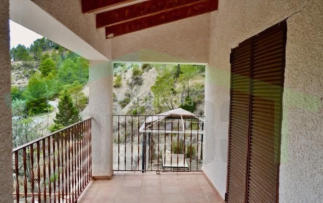 Foto eaa7636c-269d-41de-b1f7-e25828000af5. Masia a Sella