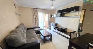 Piso  De la comunidad. Piso luminoso de 2 dormitorios con buenos espacios, villajoyosa