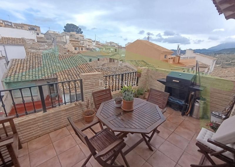 Foto 98c0719f-acb6-44ba-adf6-2ae7e6c8d3d7. Casa a Relleu