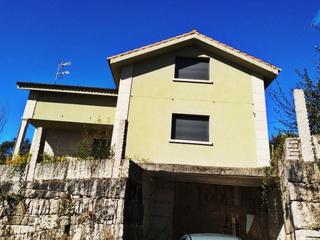 Maison  N/a. Chalet en venta en tomiño
