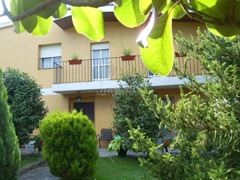Foto 8b1a8ae8-0d5e-4b85-a4c5-91517bac5f7b. Chalet in Leiro