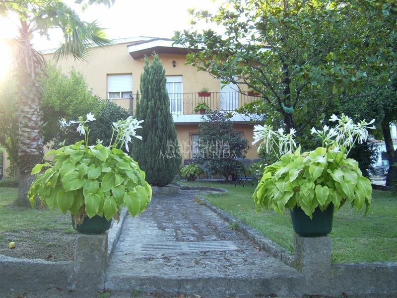 Foto 98882721-15b5-4fba-9841-90aff8dcc109. Chalet in Leiro