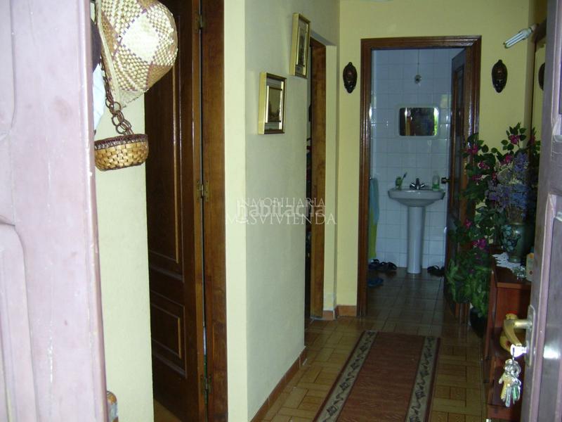 Foto b3ff0cb1-9f36-4706-a660-935f995d188e. Chalet in Leiro