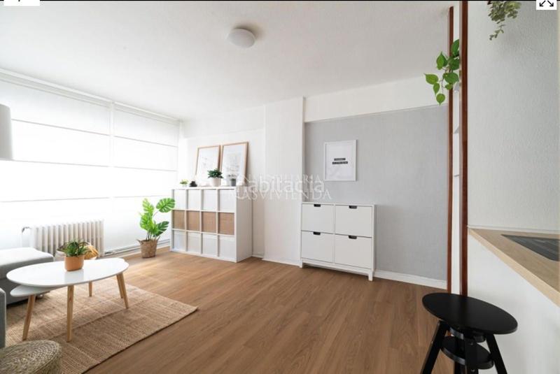 Foto 7c969ac2-bb50-4a3a-b10c-4b32ddc63266. Alquiler piso precioso apartamento en pleno centro impecable en Vigo