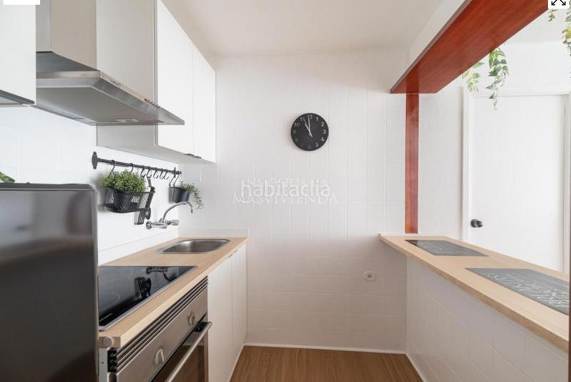 Foto 80fd611d-a009-43c8-ab79-003b5ff6760b. Alquiler piso precioso apartamento en pleno centro impecable en Vigo