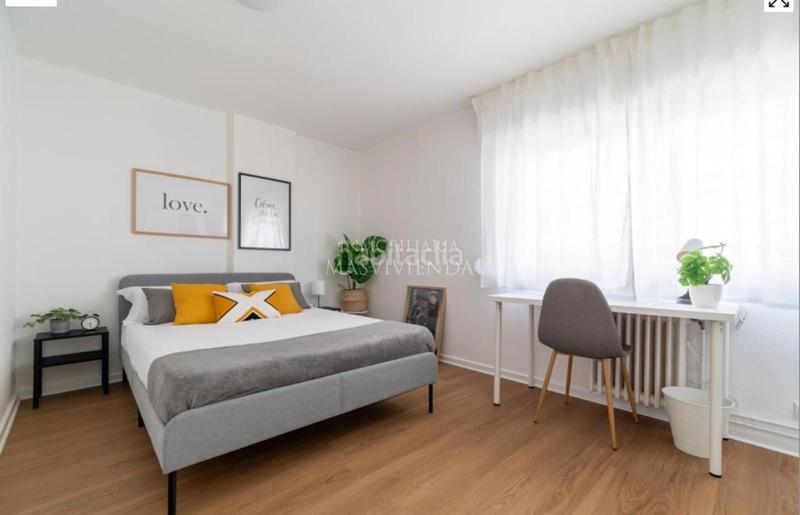 Foto f5d304a6-4c94-4ff1-b6ae-5e7e092f83bc. Alquiler piso precioso apartamento en pleno centro impecable en Vigo