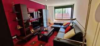 Flat  Vilanova. Oportunidad en a cañiza! piso con garaje y bodega.