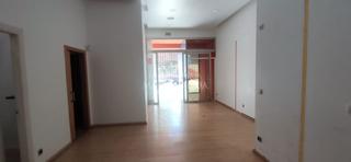 Lloguer Local Comercial  Martínez echegaray. Interesante local comercial en martínez echegaray
