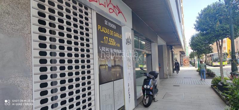 Foto 080ff10d-614a-45ed-972c-6415db185f1c. Local comercial a Camelias - Pi y Margall Vigo