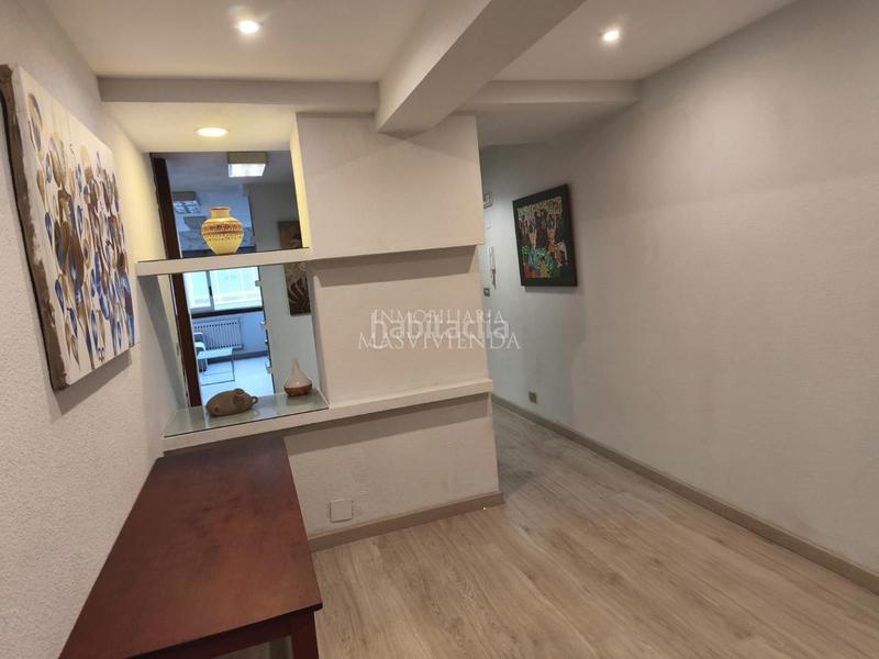 Foto ca72aa7c-fb7f-451c-8d23-934c449f4d14. Affitto ufficio in Camelias - Pi y Margall Vigo