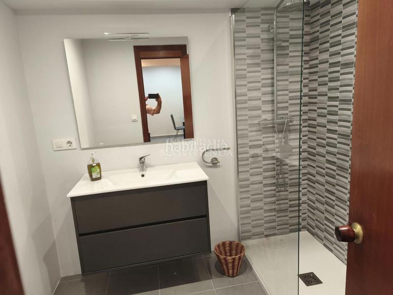 Foto 1824e5f7-afdd-430d-8af9-5c2218e7bdcc. Location bureau dans Camelias - Pi y Margall Vigo