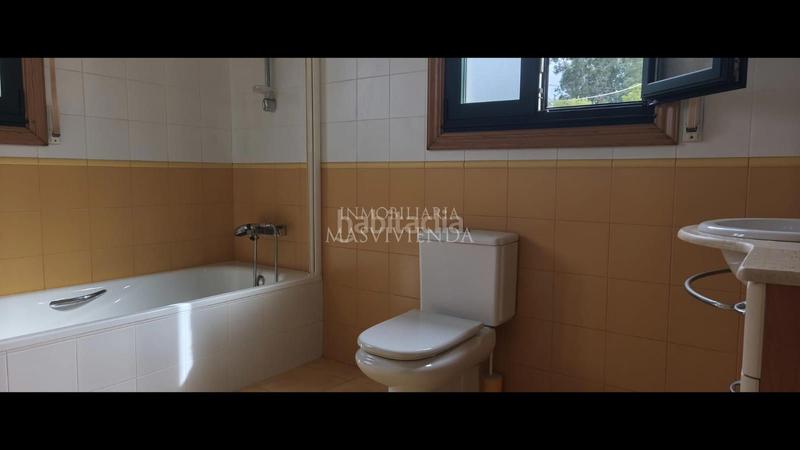 Foto 6b62eb4b-83df-4a3b-8bc2-3a43ce91f56e. Chalet espectacular chalet con piscina en salvatierra do miño en Salceda de Caselas