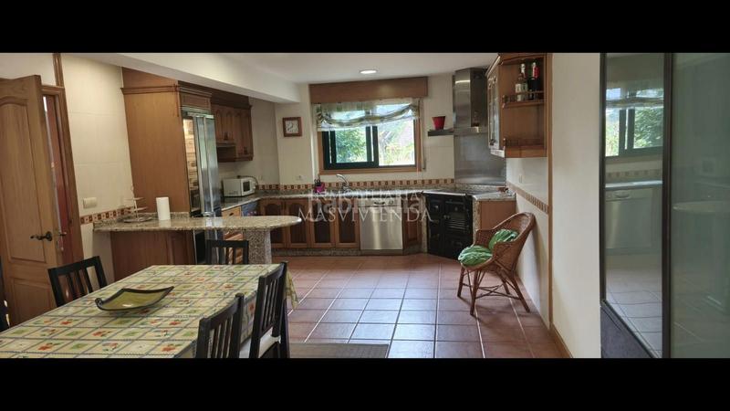Foto fc04f744-3fa7-4c6b-92dc-9a348b29c2bd. Chalet espectacular chalet con piscina en salvatierra do miño en Salceda de Caselas