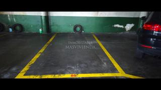Aparcament cotxe  Camelias. Cómoda plaza de garaje en camelias