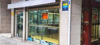 Lloguer Local Comercial  Camelias. Se alquila local comercial en camelias