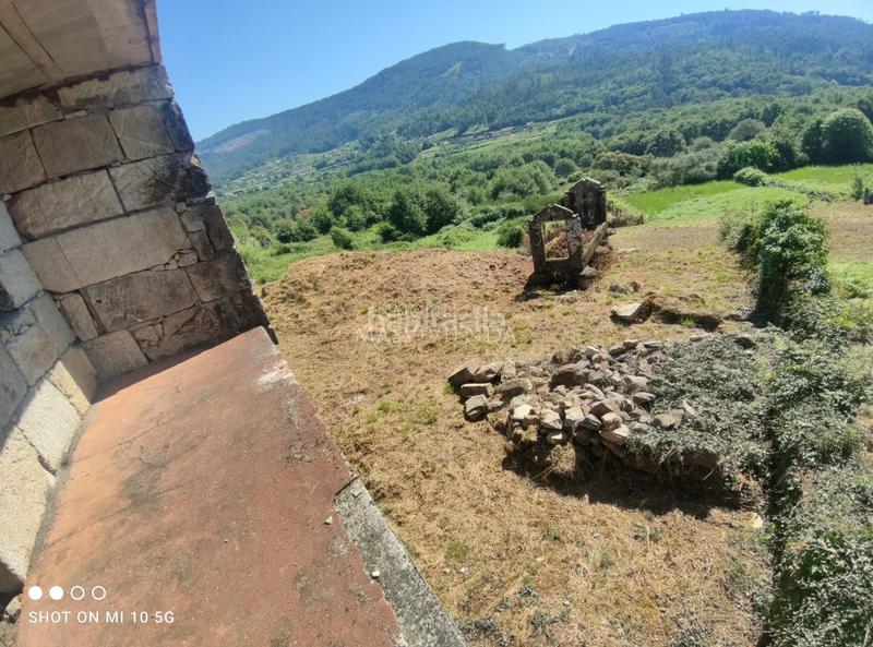 Foto cc1de2eb-aa73-431f-bb03-7f5abda694e9. Maison dans Pazos de Borbén