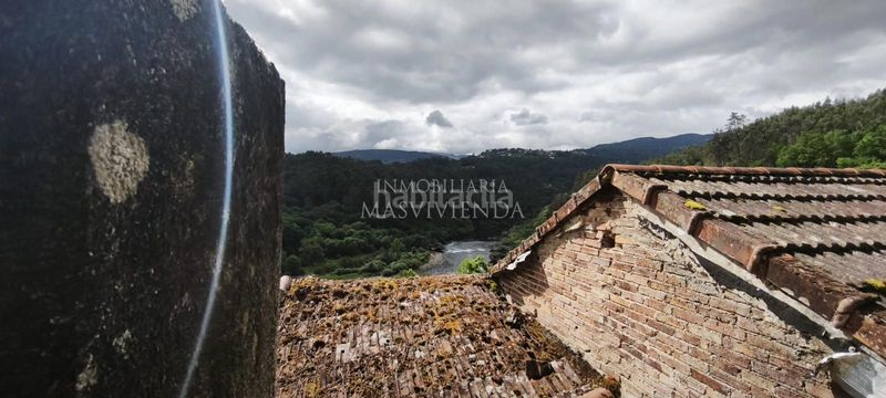 Foto 33ef80f2-ab4a-412e-8636-e6be0ae36b46. Casa a Padrenda