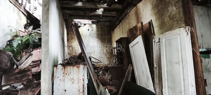 Foto b460ab70-20cb-48a8-b790-85bc35eb3d39. Casa a Padrenda