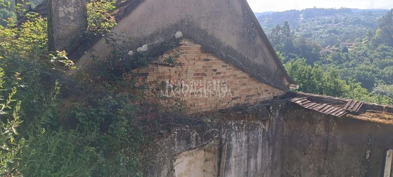 Foto e710d082-8c7c-4ddc-ba39-736a53612e76. Casa a Padrenda