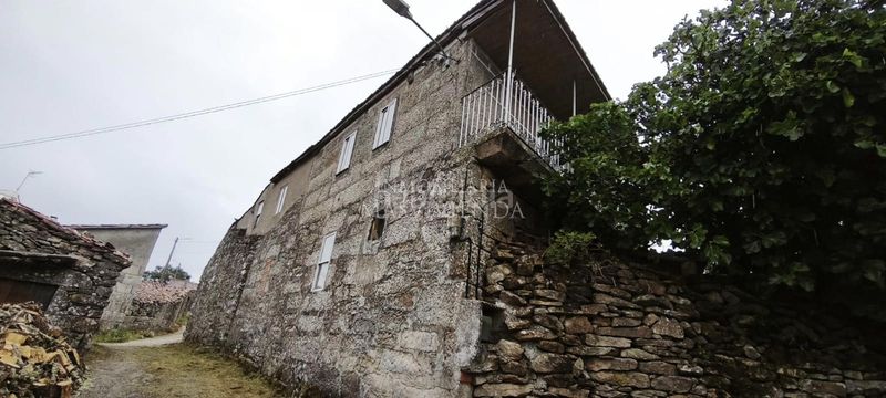 Foto 1186867c-0812-4c00-8fe5-384deebbb363. Casa a Vilar de Santos