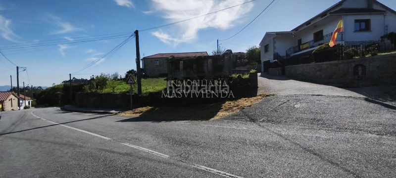 Foto 1778d475-32ce-406e-b735-ea1ed0d97d43. Terreny residencial a Lama (A)