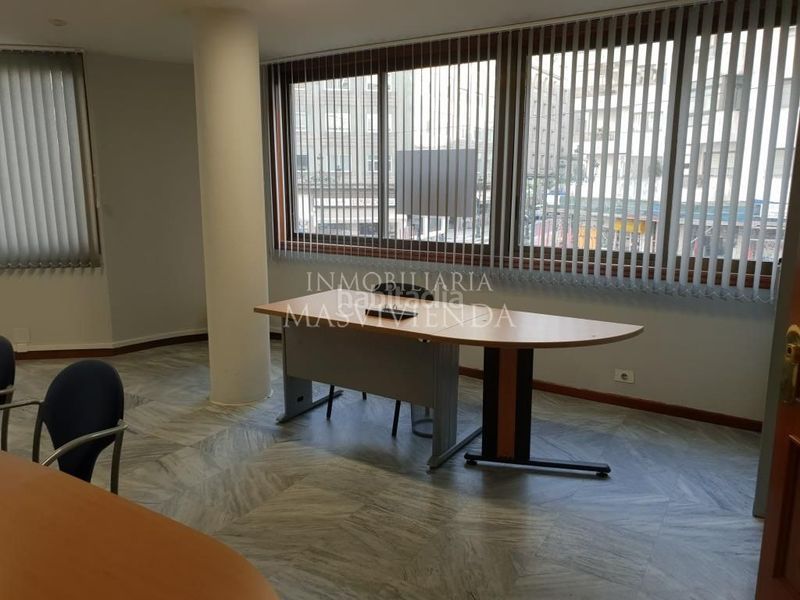 Foto 0edb7d5d-74c8-4a75-9084-06034b9beab3. Affitto ufficio in Centro - Areal Vigo