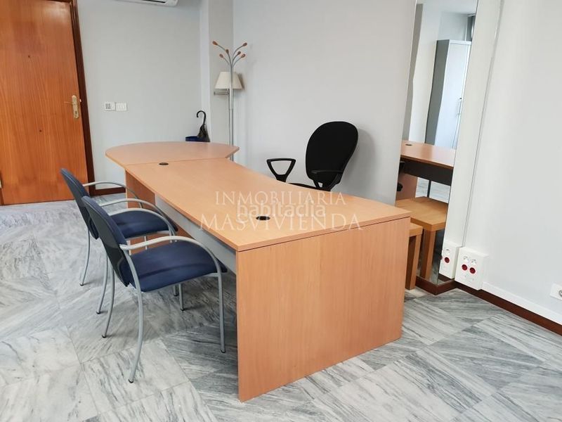 Foto c503c0b2-a9b6-4ca0-9f00-0a4d5bfc1fb1. Affitto ufficio in Centro - Areal Vigo