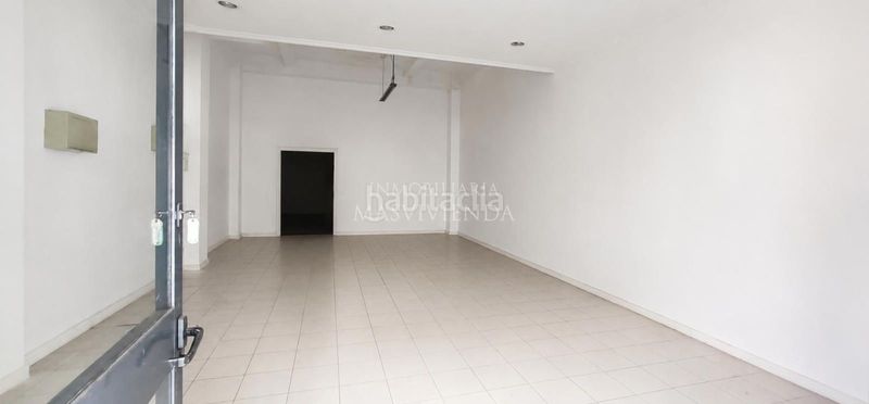 Foto cf9a559c-4de2-4458-9172-49587367abac. Local comercial a O Castro Vigo