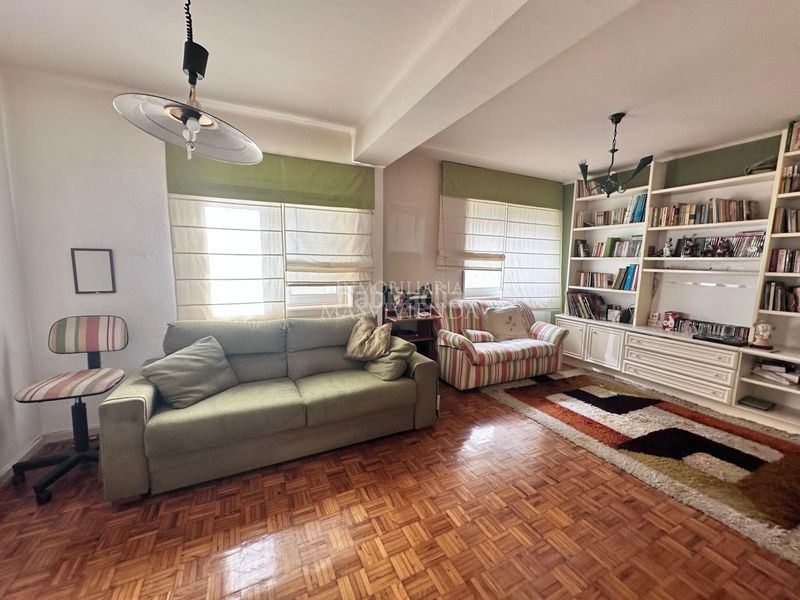 Foto 749e53fe-258f-4656-9add-a3145d5602ee. Flat with parking in O Castro Vigo