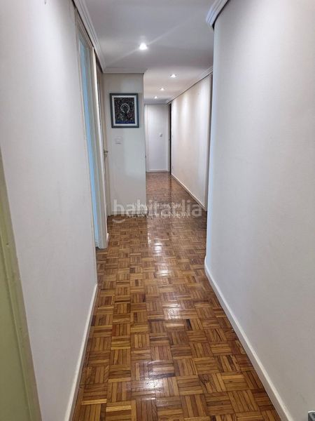 Foto 8b5683e8-a2d7-4e2e-ba31-a2cb17bd5994. Flat with parking in O Castro Vigo
