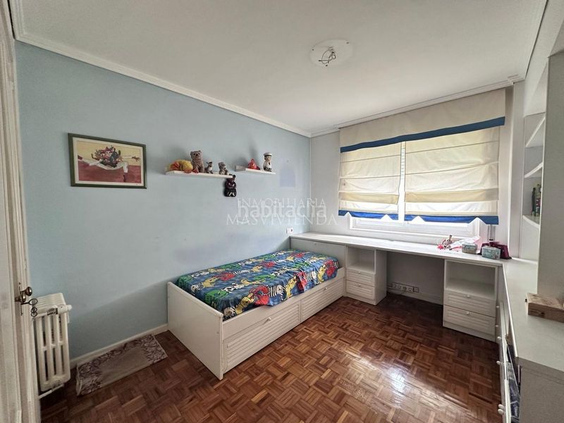 Foto c4939d07-67fb-43ce-a57e-59e755d64165. Flat with parking in O Castro Vigo