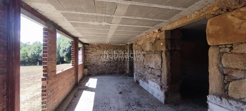 Foto 03311893-daf7-4742-9e89-d258db088a46. Casa a Salceda de Caselas