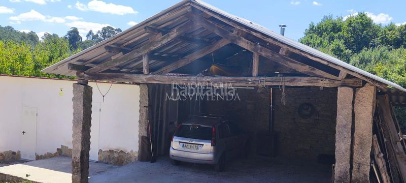 Foto 18bfb981-d04c-4a3c-9366-f0ecdffdf3bb. Casa a Salceda de Caselas