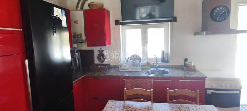 Foto 5f5e142e-de97-49b2-b47e-3e8d756643c5. Casa a Salceda de Caselas