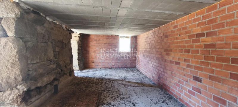 Foto 7f907656-92f0-4047-ae9f-079320c2f931. Casa a Salceda de Caselas