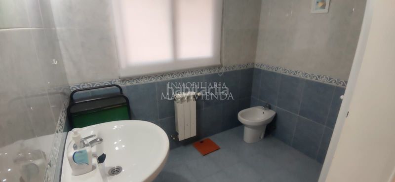Foto 3719f7b3-9ceb-444e-8422-1c9a18f459d8. Rent flat in Coia Vigo