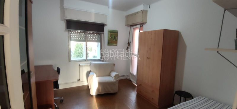 Foto 5e0c7bc2-6911-4971-9689-322fb56377ec. Rent flat in Coia Vigo