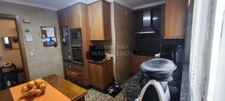 Appartement  E gregorio fernandez. Piso reformado con 2 terrazas, garaje y trastero a 100 m de vial