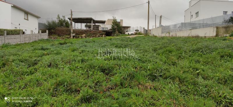 Foto fd9c3e47-f9ba-4e2f-b6b0-bd6220577acd. Terreno residencial se vende terreno edificable en canido en Vigo