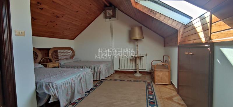 Foto 9fb8b86c-070b-4765-9066-ca8889e7e95a. Haus mit heizung parking in Crecente