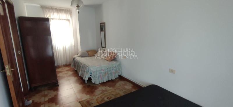Foto f372f0cd-5b54-4954-95b7-a0cbb4b9fe20. Haus mit heizung parking in Crecente