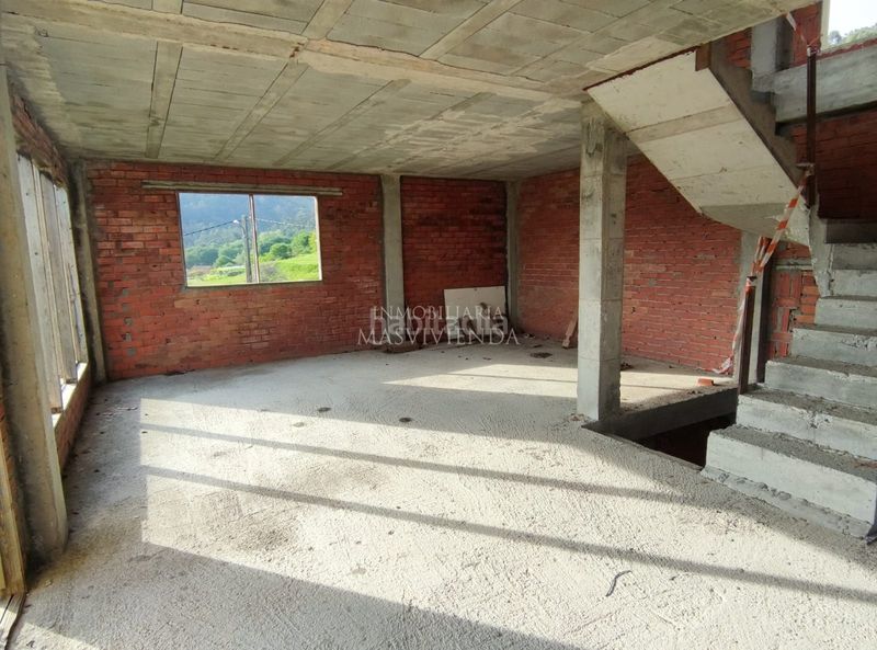 Foto 43d71f0f-3050-4793-aee6-58d9703d48dc. Casa amb aparcament a Tomiño