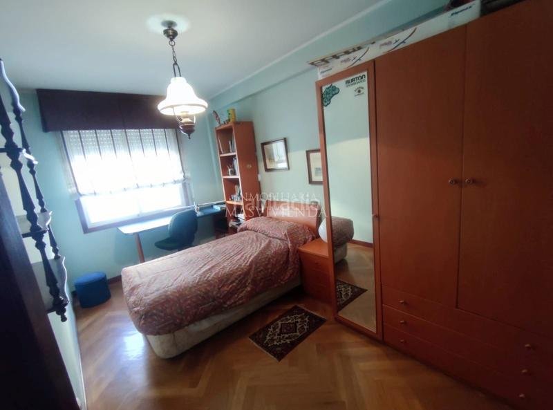 Foto 41d37bac-2c21-4879-9c48-fea67fdccdea. Appartamento con parcheggio in O Castro Vigo