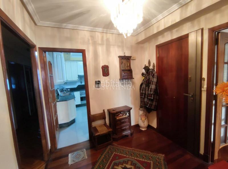 Foto 88069dad-85de-4682-a31c-032a33cd8fe6. Appartamento con parcheggio in O Castro Vigo