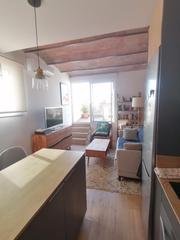 Lloguer Pis  Carrer del dos de maig. Piso amueblado y equipado