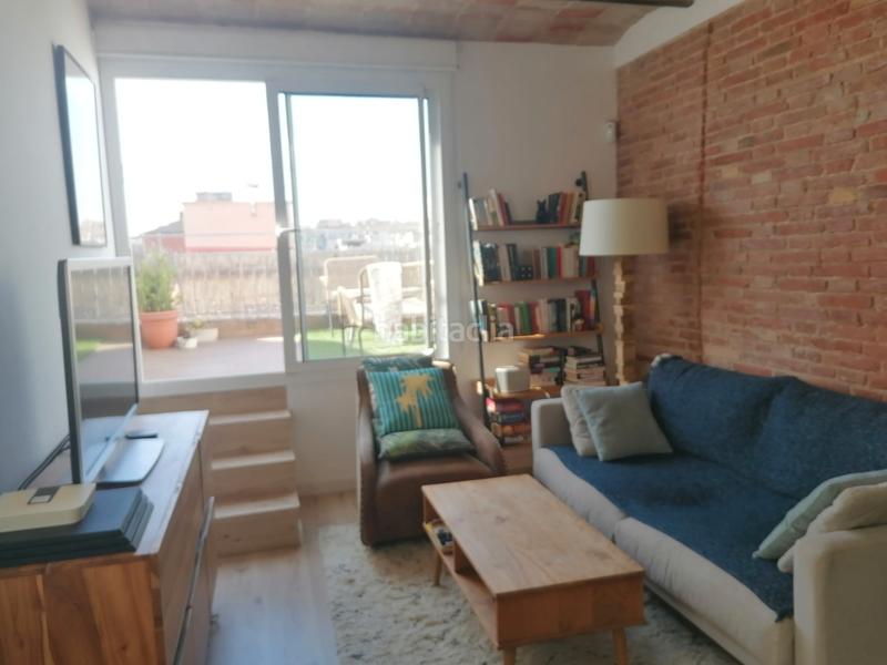 Foto 9a5e6bab-96bc-49cf-b3c8-b2fc67197f2e. Alquiler ático atico zona hospitales st pau y cruz roja en Barcelona